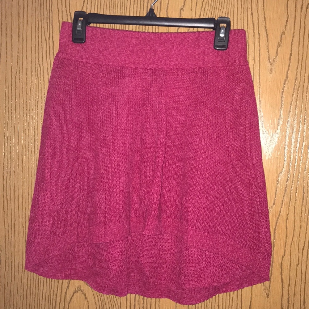 High-Low Knit Skirt
